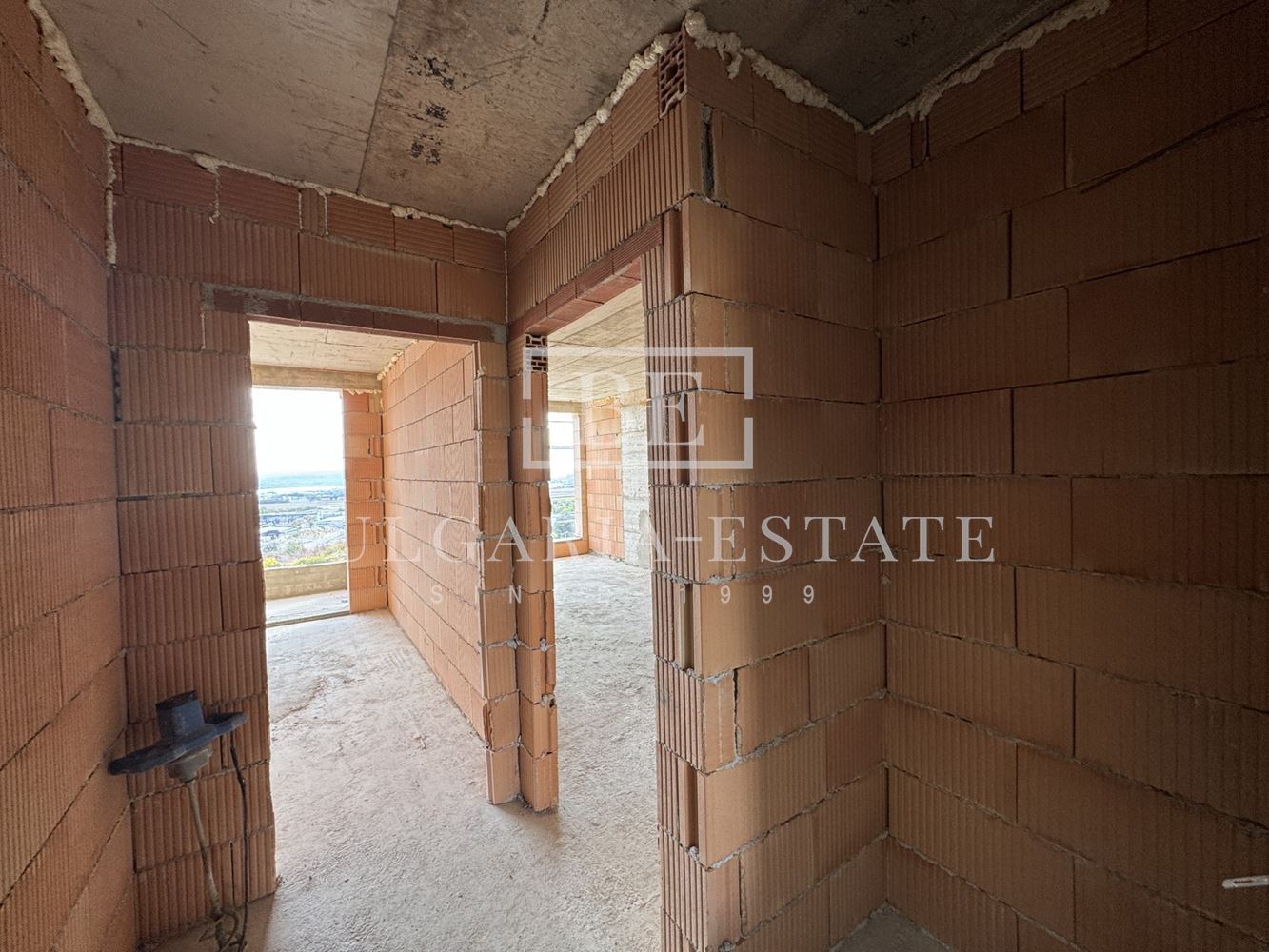 ОФЕРТА БЕЗ АНАЛОГ! АКТ 14 – Южен двустаен апартамент с панорама в модерна сграда – гр. Варна-0 ОФЕРТА БЕЗ АНАЛОГ! АКТ 14 - Южен двустаен апартамент с панорама в модерна сграда – гр. Варна - 0