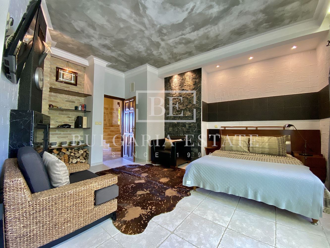 Роскошный дом с бассейном, сауной, рядом с пляжем Кабакум, город. 515 кв. м. 4 спальни Элитный дом с бассейном, сауной, рядом с пляжем Кабакум, город. 515 кв. м. Площадь этажа, 4 спальни - 0