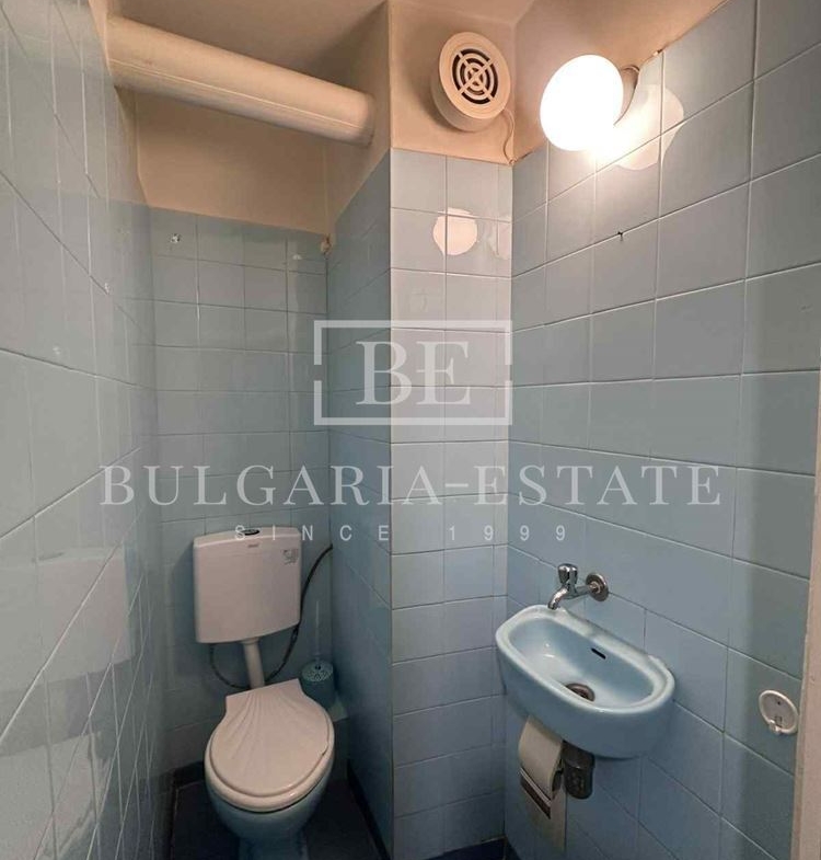 Предлагаю в аренду 4-комнатную квартиру в широком центре города, недалеко от Медицинского университета. - 0