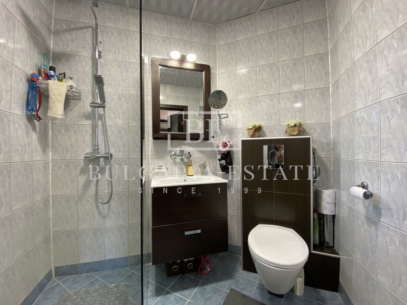 Роскошный дом с двором в деревне Рогачево - всего в 10 минутах от пляжей Албены! Роскошный дом с двором в деревне Рогачево - всего в 10 минутах от пляжей Албены! - 0