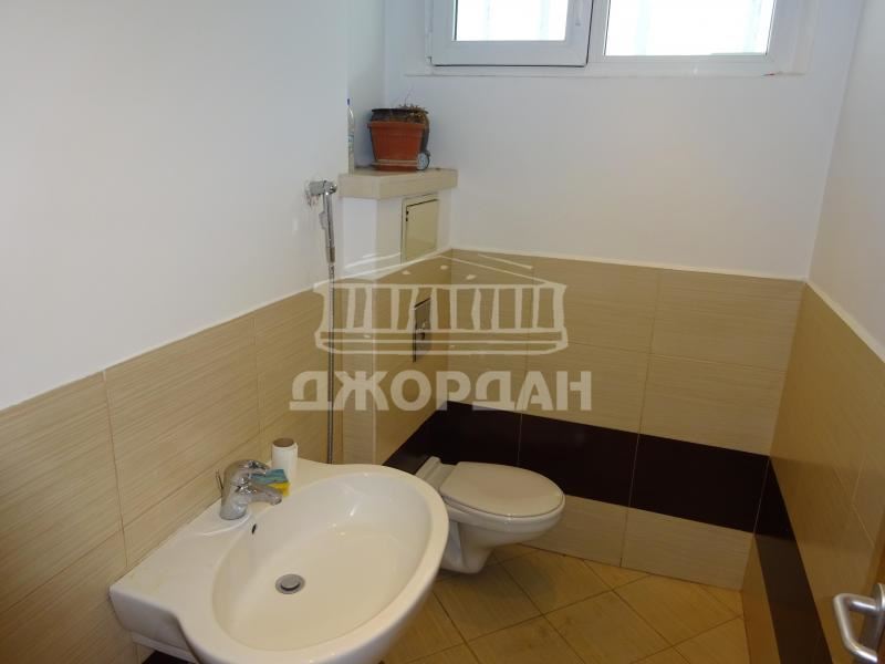 Офис 117кв.м - Катедралата - 0