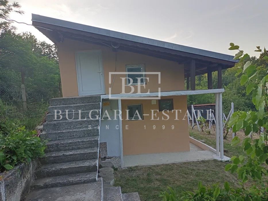 Къща в местност Крушките – поддържан имот с потенциал - 0