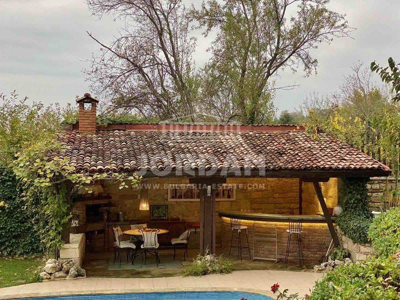 Луксозна къща в Ален Мак, гр. Варна, басейн, паркоместа, три спални - 0