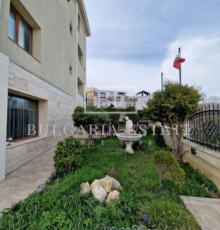 Роскошный гостевой дом - 0