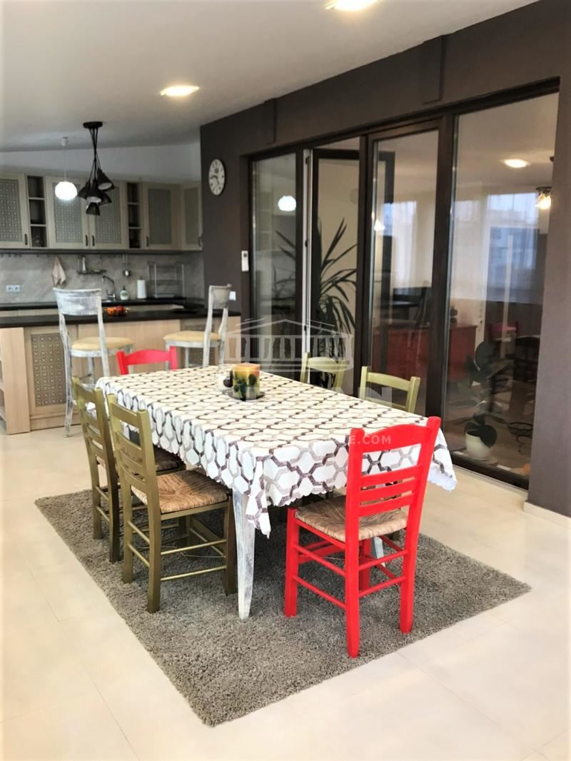 4-st - Levski, with 2 underground parking spaces - 0