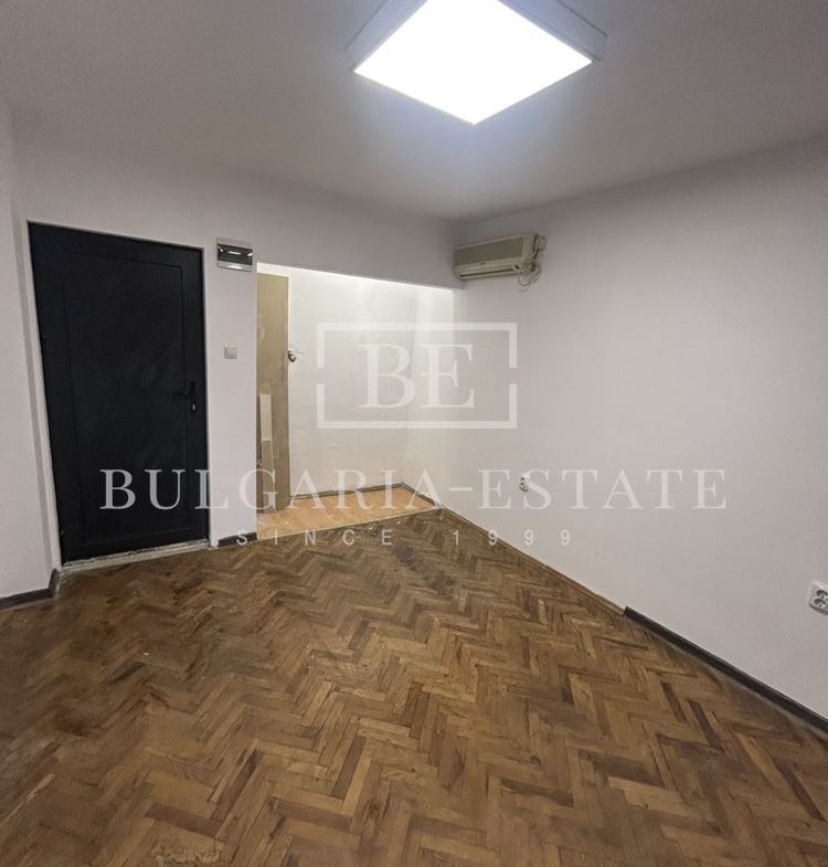 office-room behind VINS for rent - 0