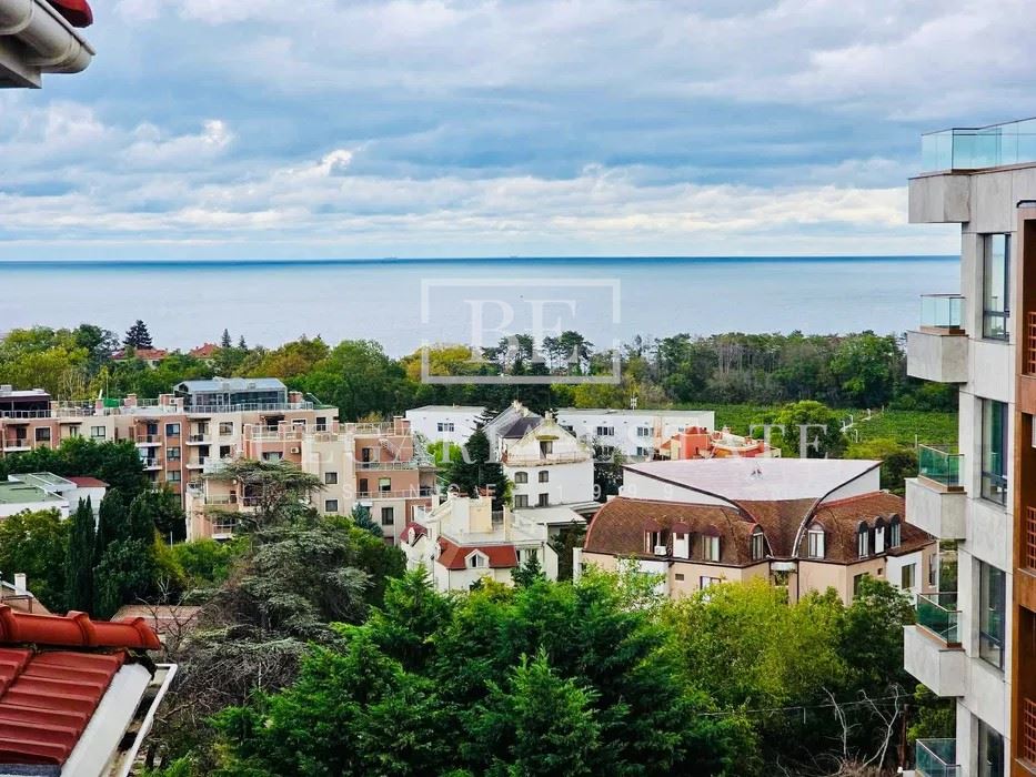 ТРИСТАЕН АПАРТАМЕНТ С МОРСКА ПАНОРАМА В К.К. „СВ. СВ. КОНСТАНТИН И ЕЛЕНА“ - 0