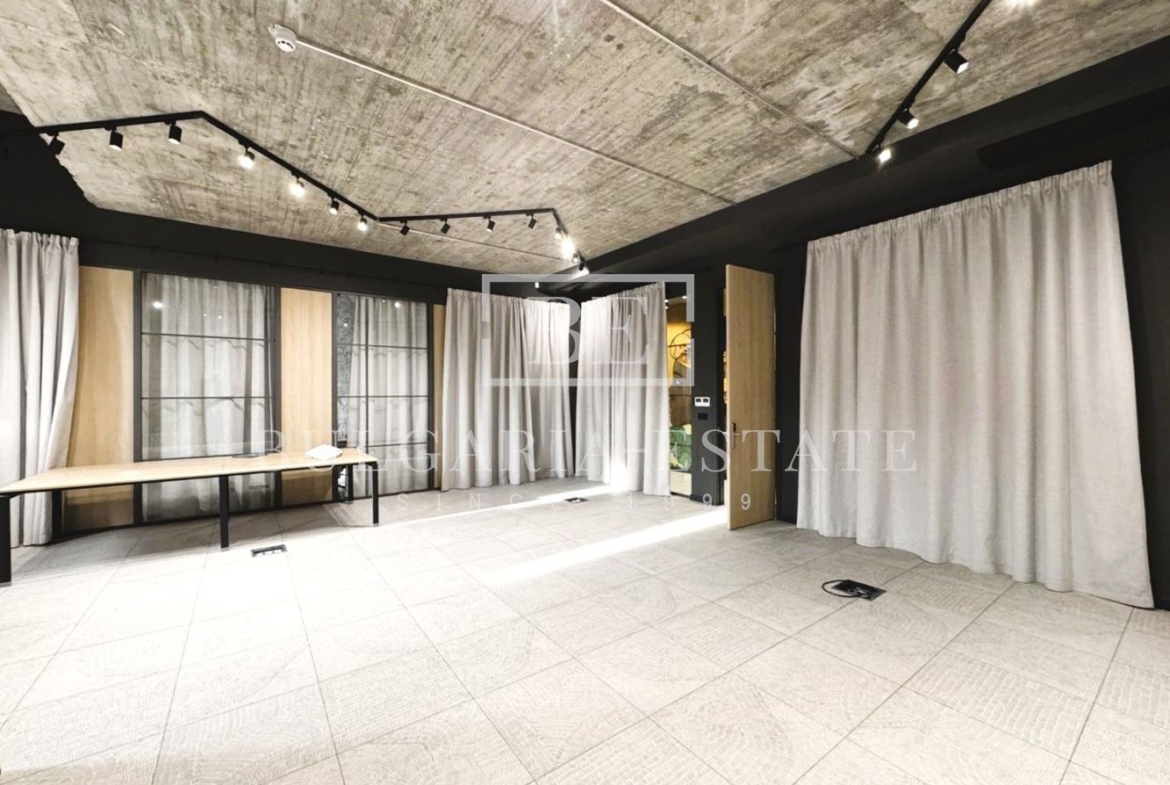 56 кв.м Офис в офисном здании - Греческий квартал - 0