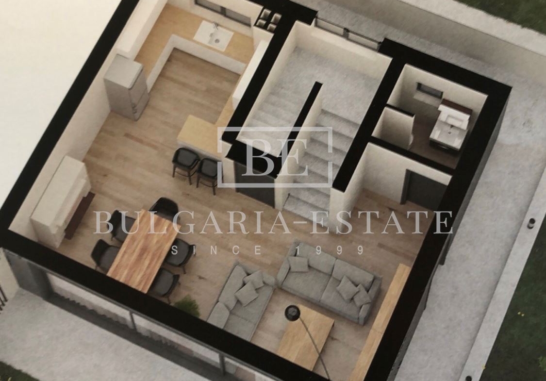 Новый трехэтажный дом со двором в Манастирском хребте - 0