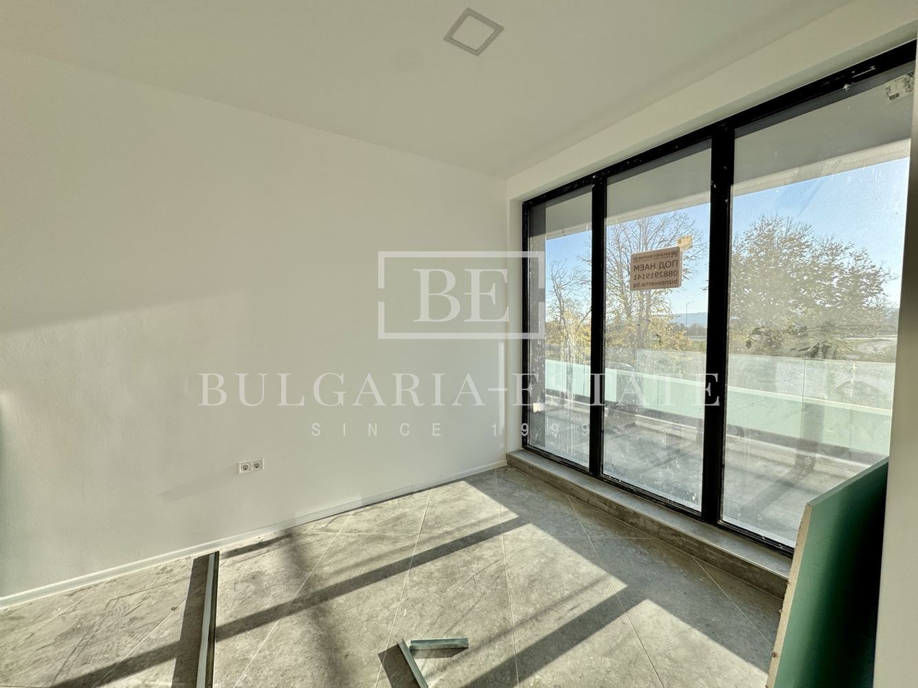 Магазин под наем на бул. „Васил Левски“ – отлична локация и функционално разпределение-0 Магазин под наем на бул. „Васил Левски“ – отлична локация и функционално разпределение - 0