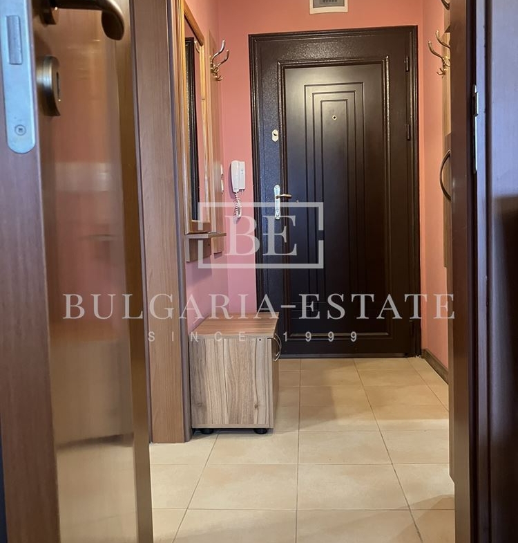 Топъл и светъл двустаен апартамент в Базар Левски с паркомясто - 0