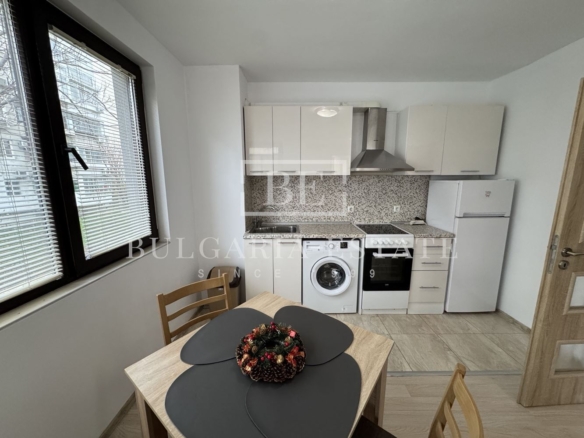 Stilvolle 2-Zimmer-Wohnung zur Miete in der Nähe der Technischen Universität und des Militärkrankenhauses - 0