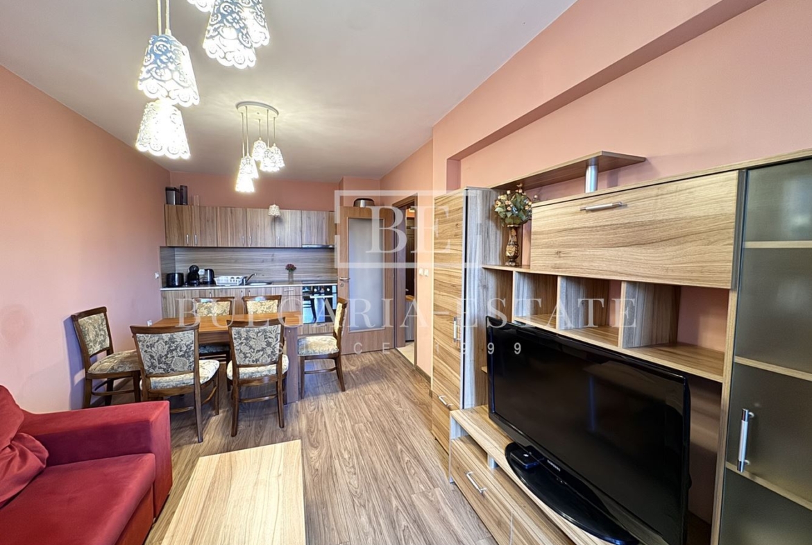 Топъл и светъл двустаен апартамент в Базар Левски с паркомясто - 0