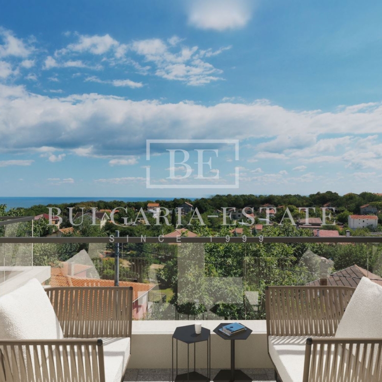 Нова триетажна къща с двор в Манастирски рид - 0