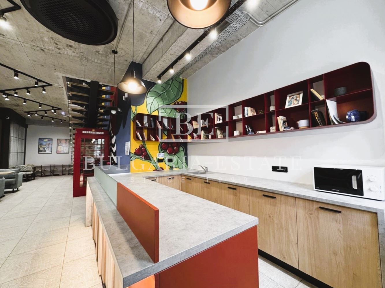 56sq.m Office in office building - Greek Mahala-0 56sq.m Office in office building - Greek Quarter - 0