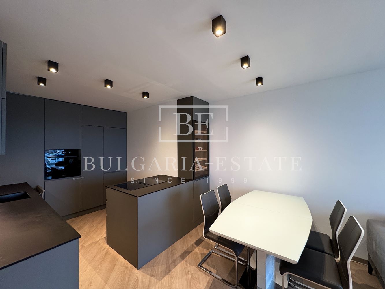 Stylish one-bedroom apartment for rent in an iconic building in. Breeze-0 Stylish one-bedroom apartment for rent in an iconic building in. Breeze - 0