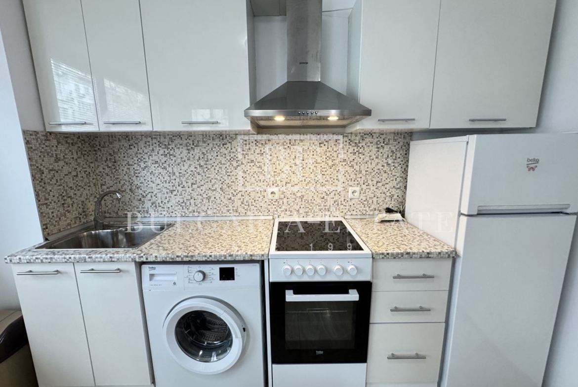 Stilvolle 2-Zimmer-Wohnung zur Miete in der Nähe der Technischen Universität und des Militärkrankenhauses - 0