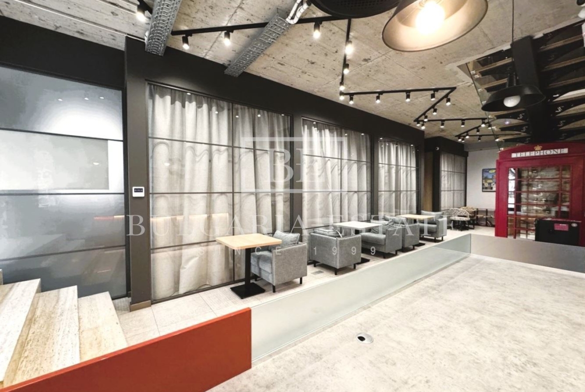 56 кв.м Офис в офисном здании - Греческий квартал - 0