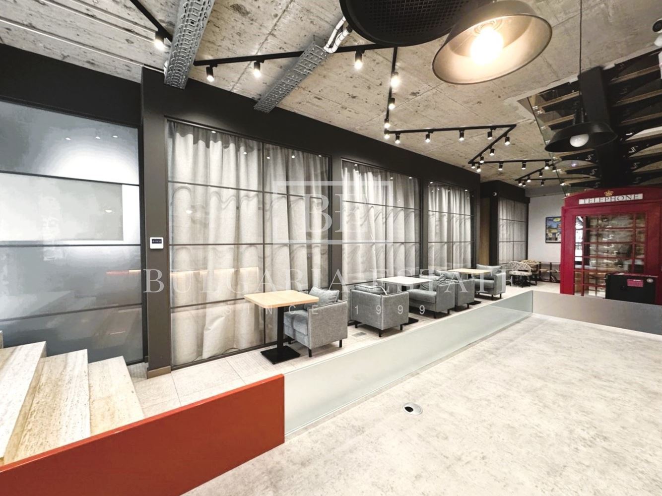 56sq.m Office in office building - Greek Mahala-0 56sq.m Office in office building - Greek Quarter - 0