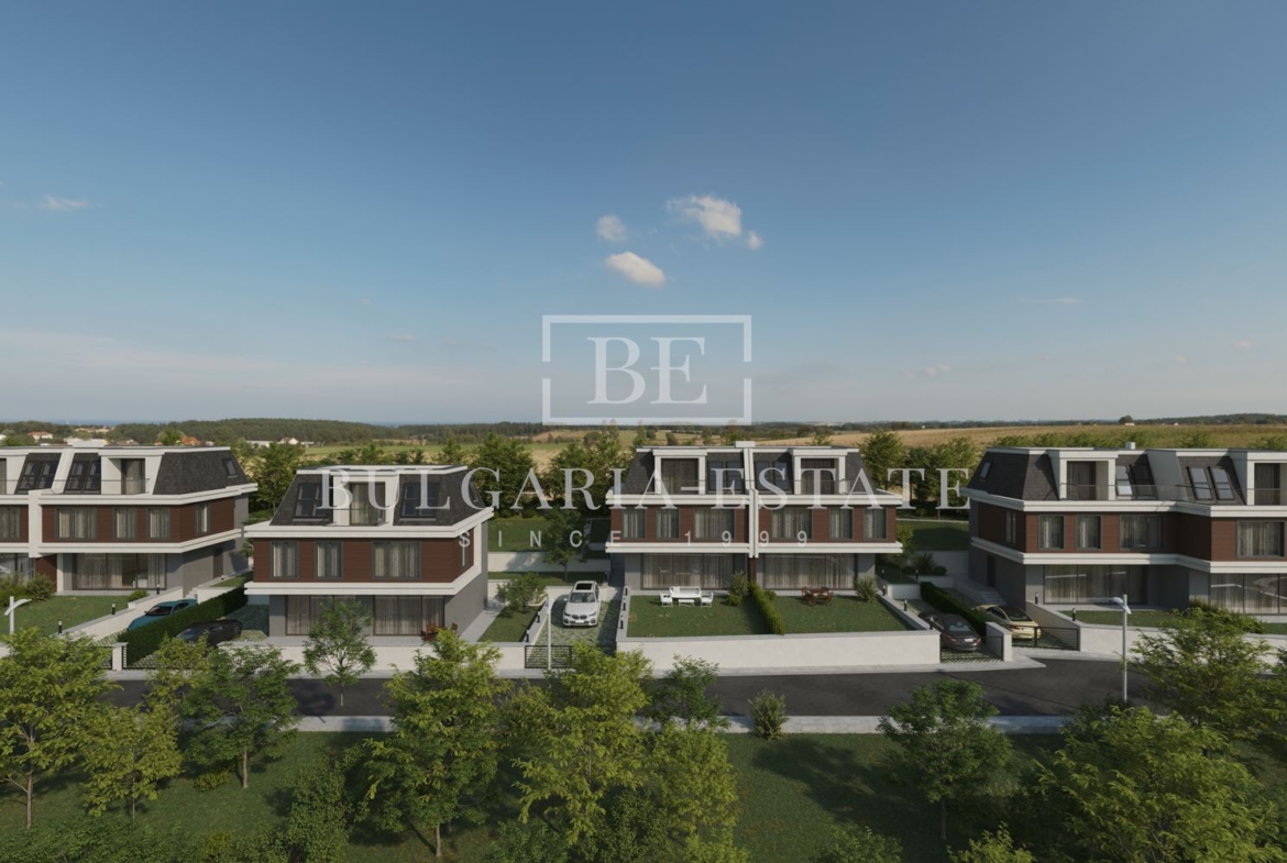 Къща 199 кв.м с 300 кв.м двор и 2 паркоместа – Манастирски рид - 0