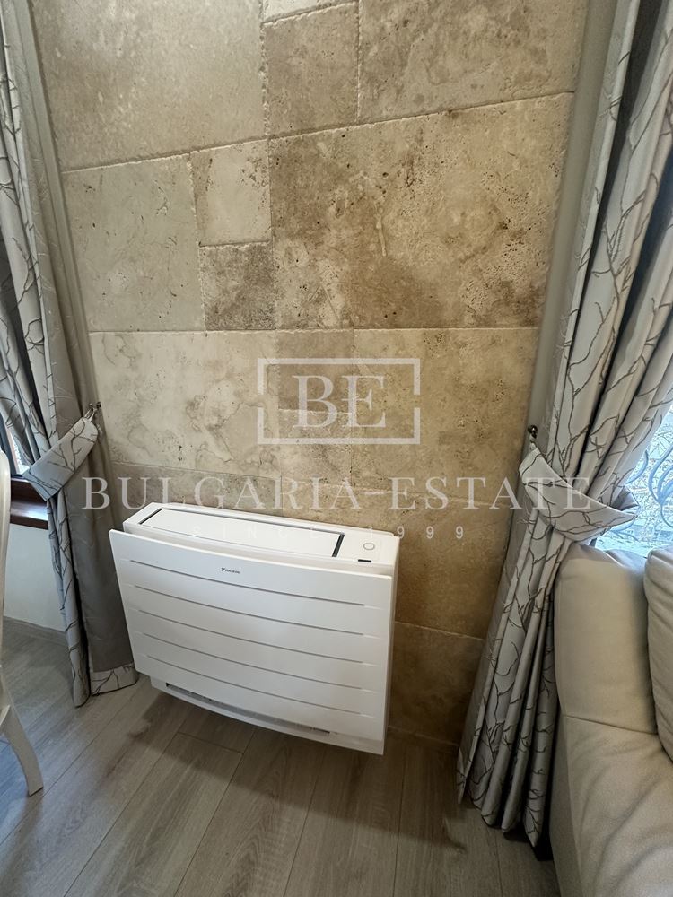 Луксозен тристаен в централната част на града-0 Луксозен тристаен в централната част на града - 0