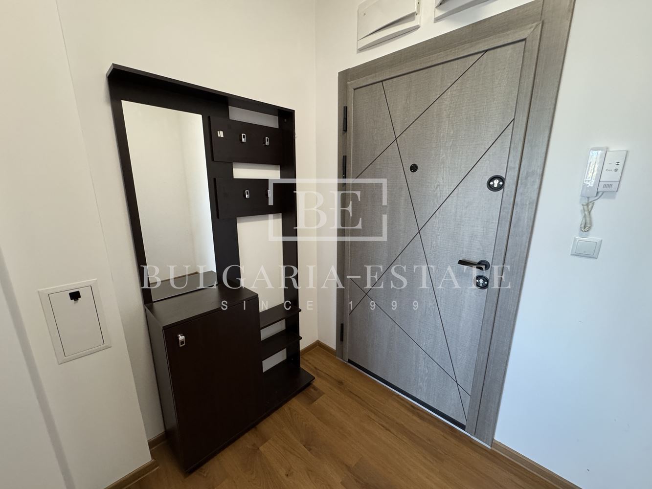 Einzimmerwohnung 63 qm in Bela Vita - Gemütlichkeit und Komfort im 4. Stock! Ein-Zimmer-Wohnung 63 qm in Bela Vita - Gemütlichkeit und Komfort im 4. Stock! - 0