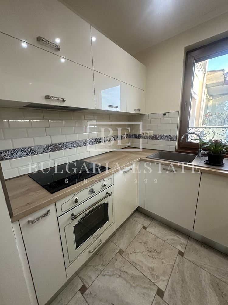 Луксозен двустаен -Червен площад-0 Луксозен двустаен -Червен площад - 0