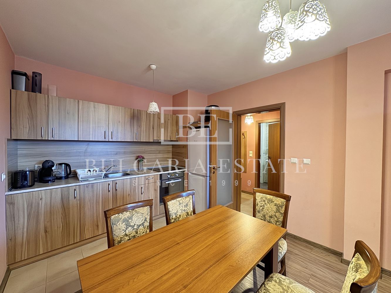 Топъл и светъл двустаен апартамент в Базар Левски с паркомясто-0 Топъл и светъл двустаен апартамент в Базар Левски с паркомясто - 0