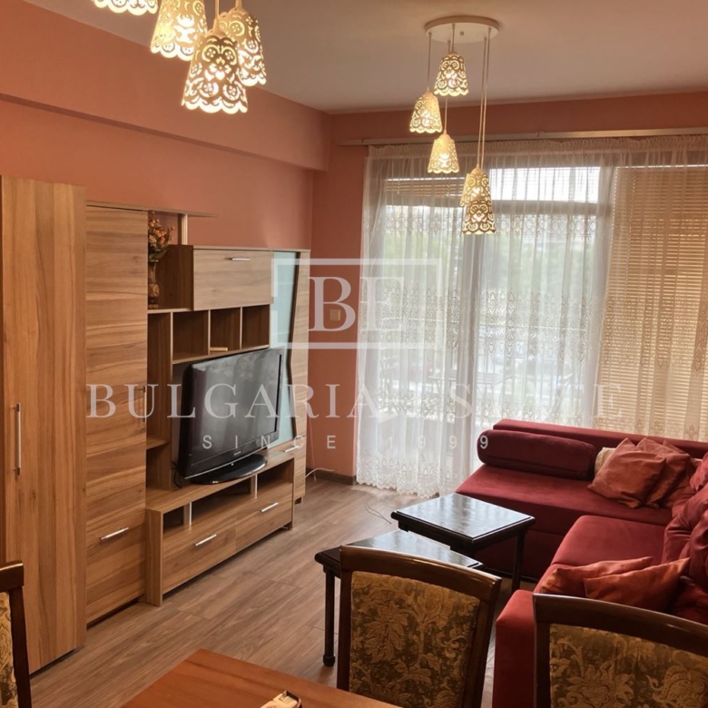 Топъл и светъл двустаен апартамент в Базар Левски с паркомясто - 0