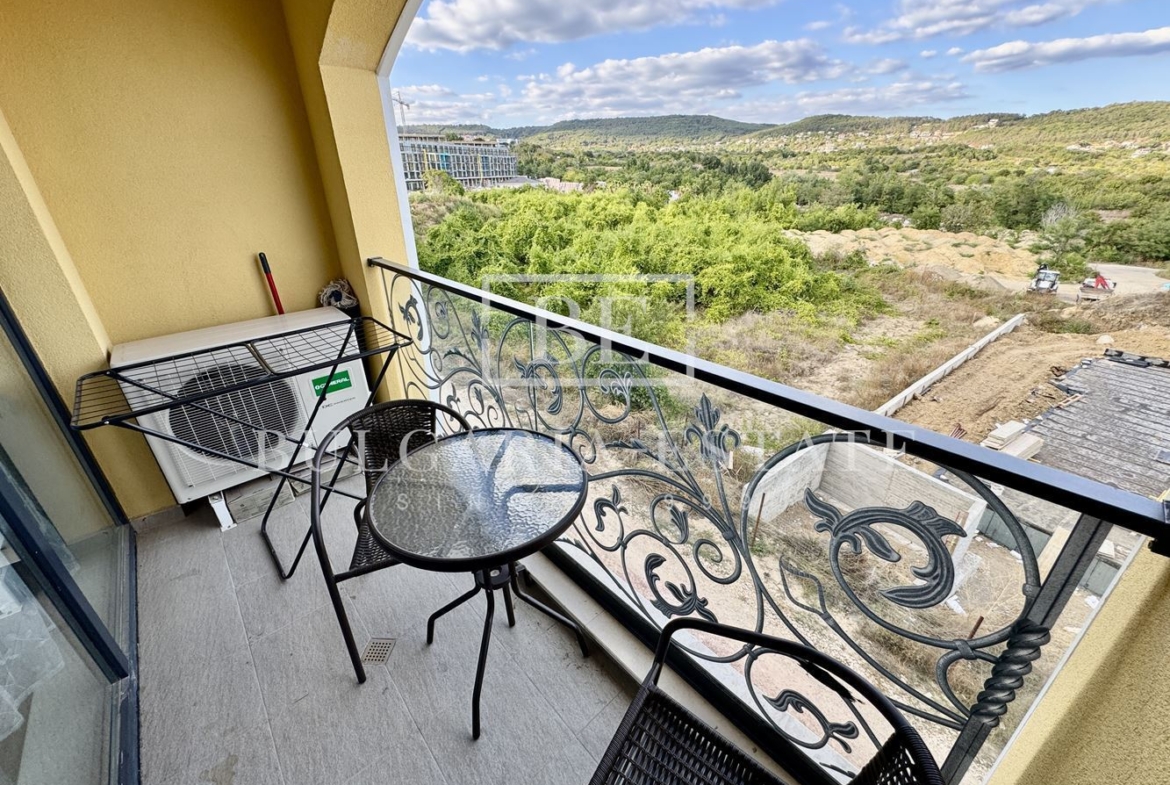 Ein-Zimmer-Wohnung 63 qm in Bela Vita - Gemütlichkeit und Komfort im 4. Stock! - 0