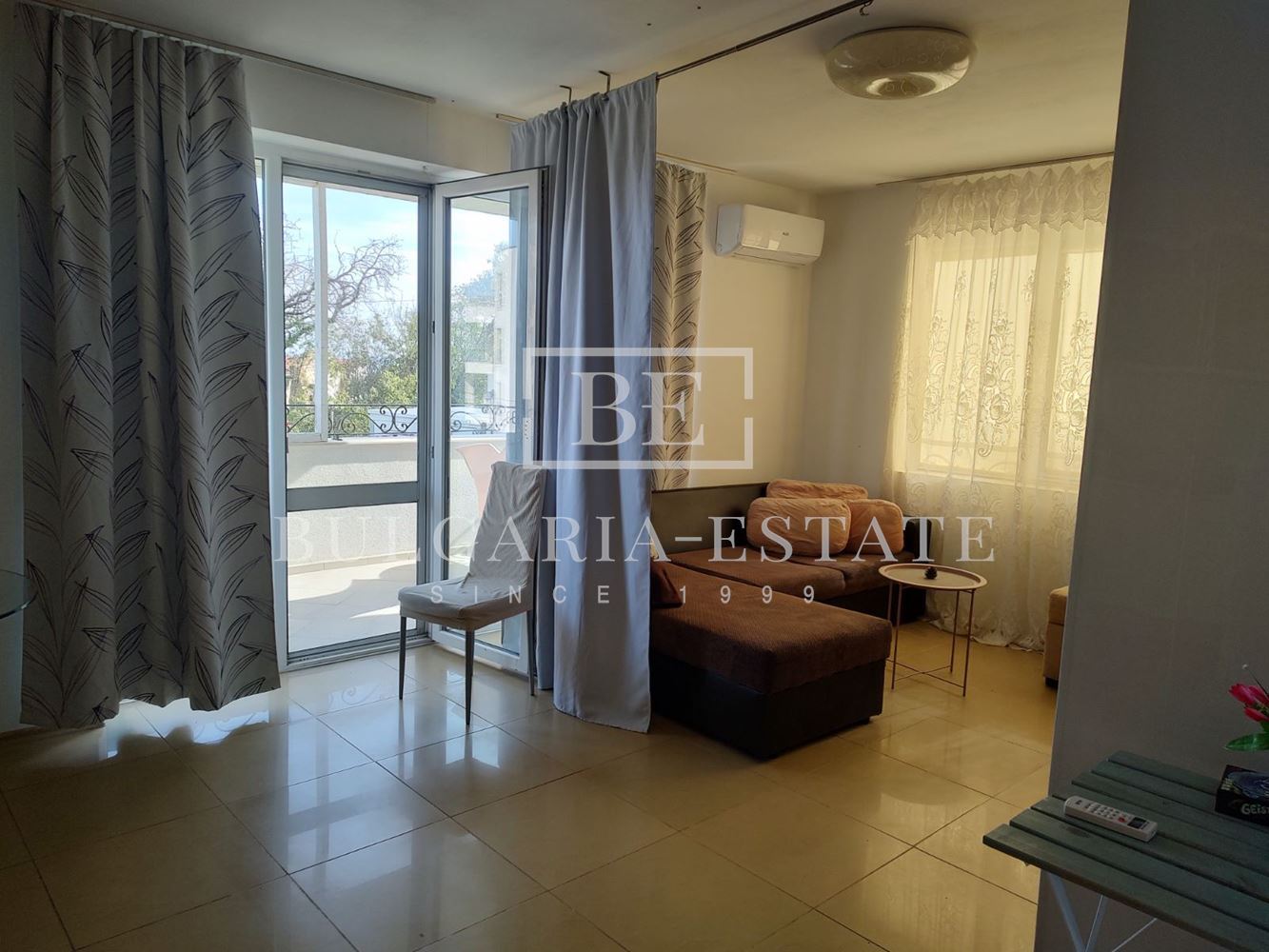 Двустаен южен апартамент - 0