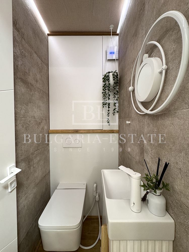 ЕКСКЛУЗИВНО! Луксозен тристаен апартамент в Св. Св. Константин и Елена - 0