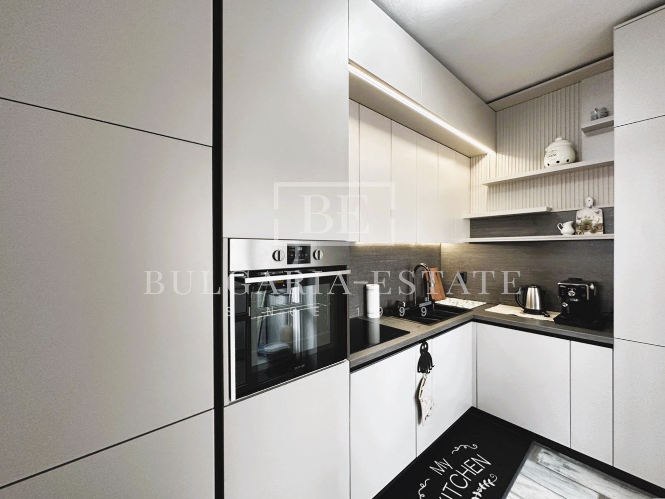 Четиристаен апартамент - Чаталджа - 0