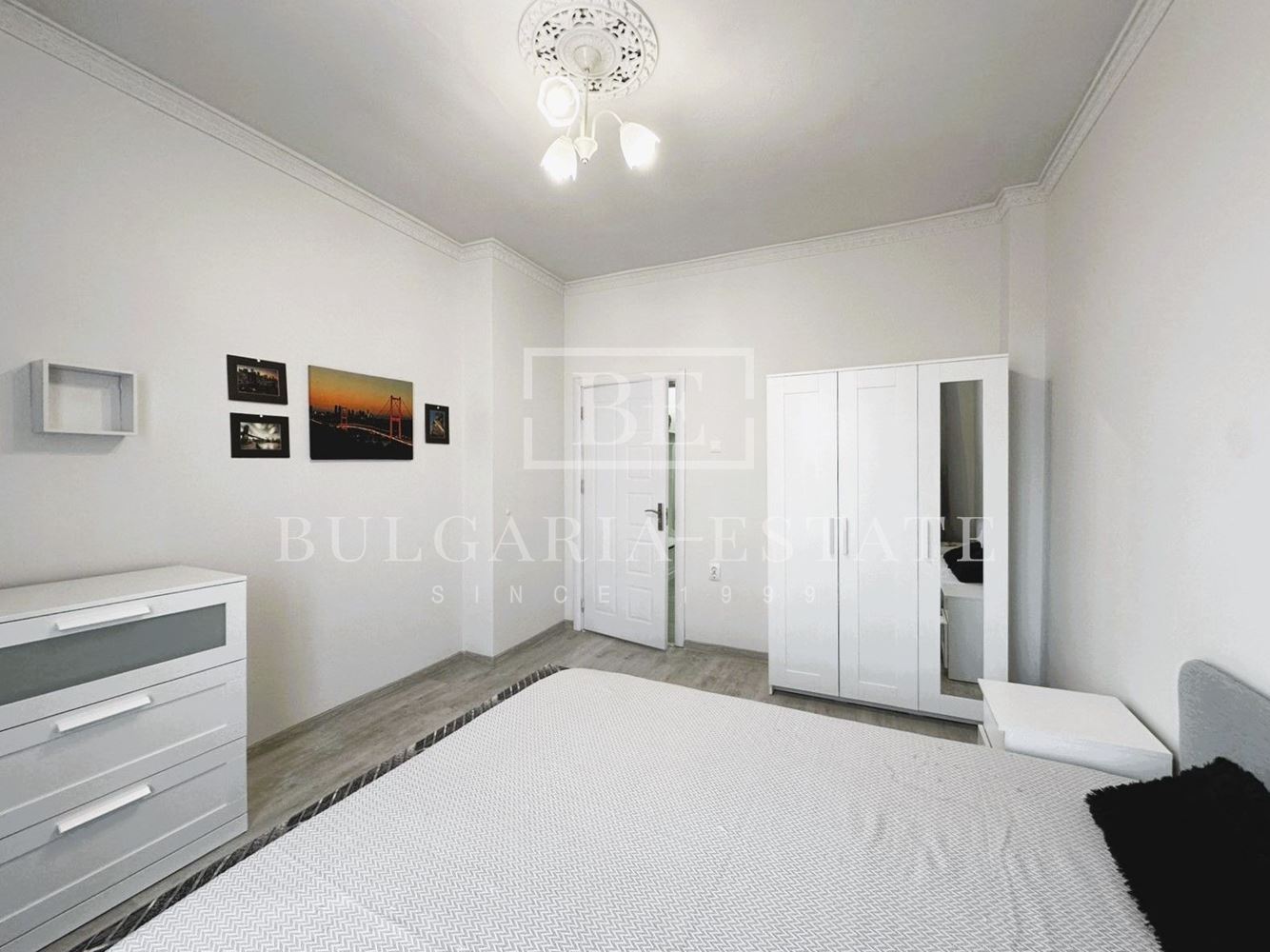 Четиристаен апартамент - Чаталджа - 0