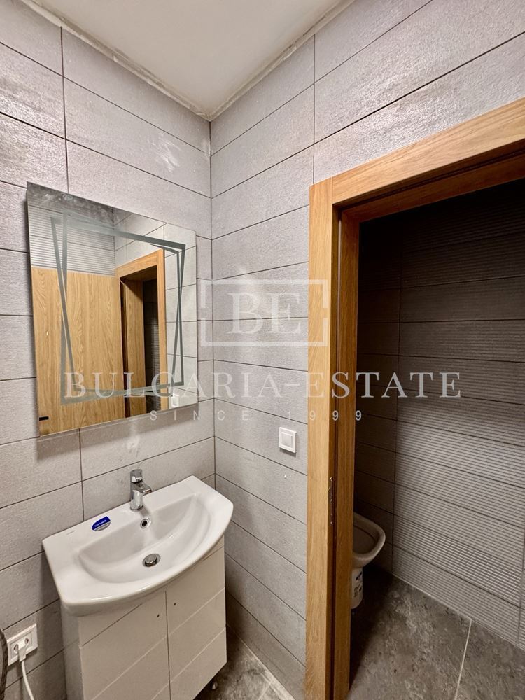 Продается магазин на бул. „Василь Левски“, кв. Бриз - отличное расположение, функциональная планировка - 0