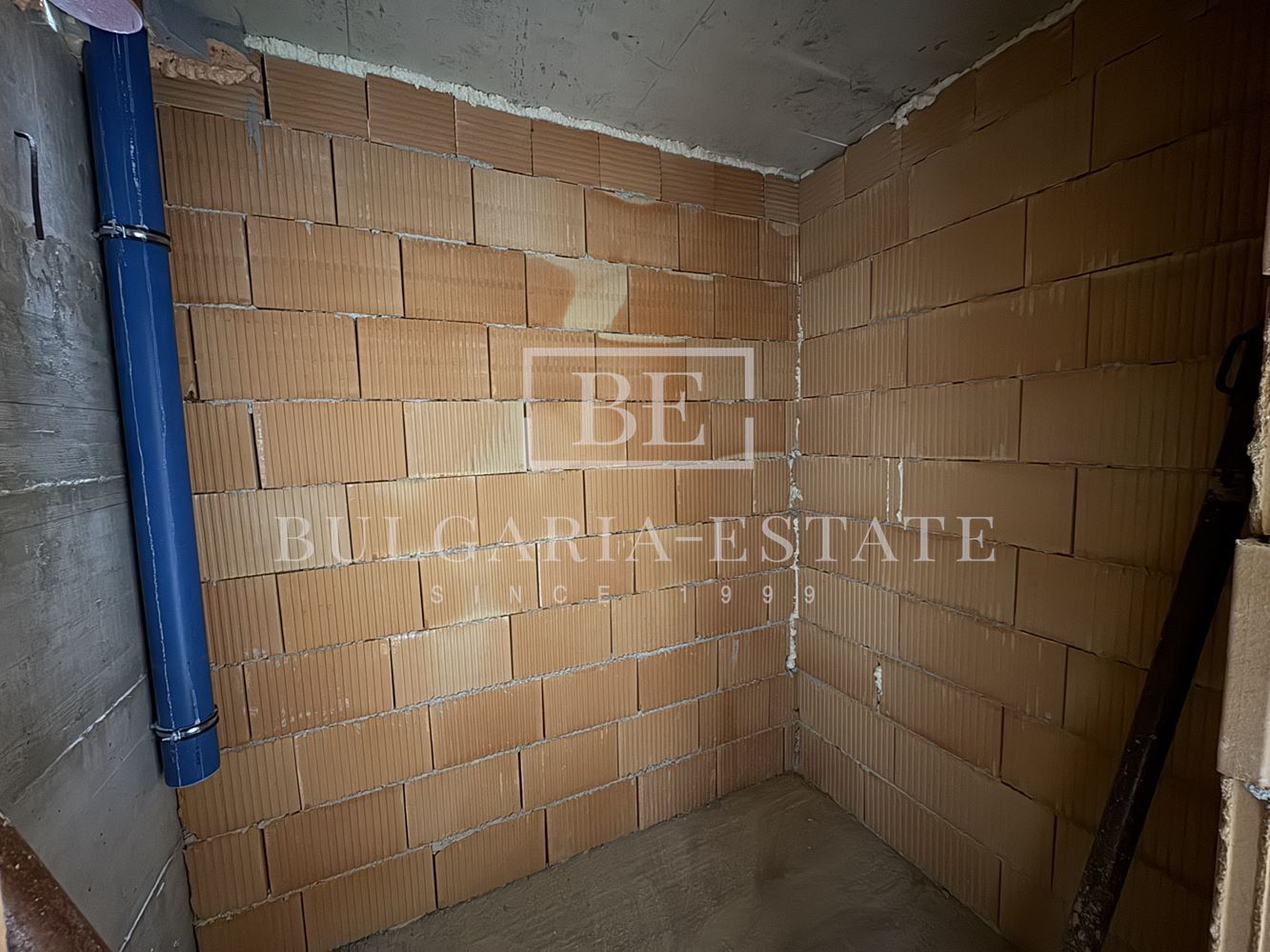 АКТ 14 - Южен двустаен апартамент с панорама в модерна сграда – гр. Варна, паркомясто - 0