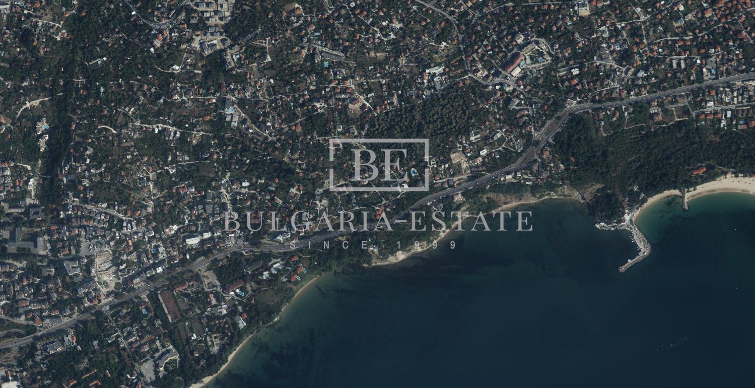 Парцел с морска панорама в м-т Св. Никола, гр. Варна – на 400 м от плажа - 0
