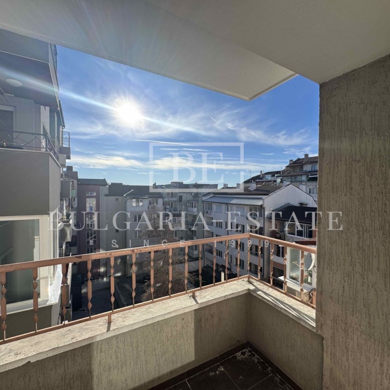 ЕКСКЛУЗИВНА ОФЕРТА | За първи път на пазара - 3-стаен, широк център до кръглата банка - 0