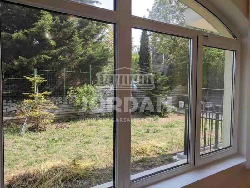 Многостаен апартамент - 3 спални - м-т Траката - 0