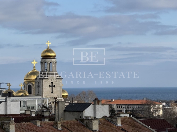 Spacious two-bedroom apartment in a preferred central area - 0