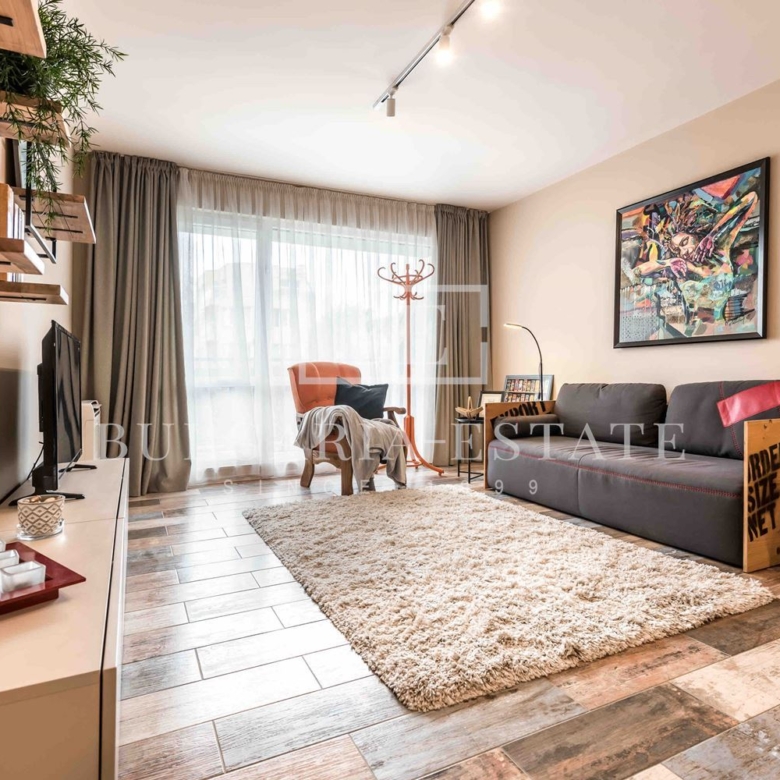 Designer one bedroom apartment for rent in the town of. Varna, Briz, with parking space - 0