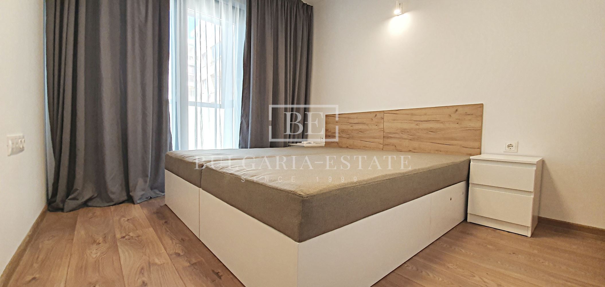 Einzimmerwohnung - Sporthalle - 0