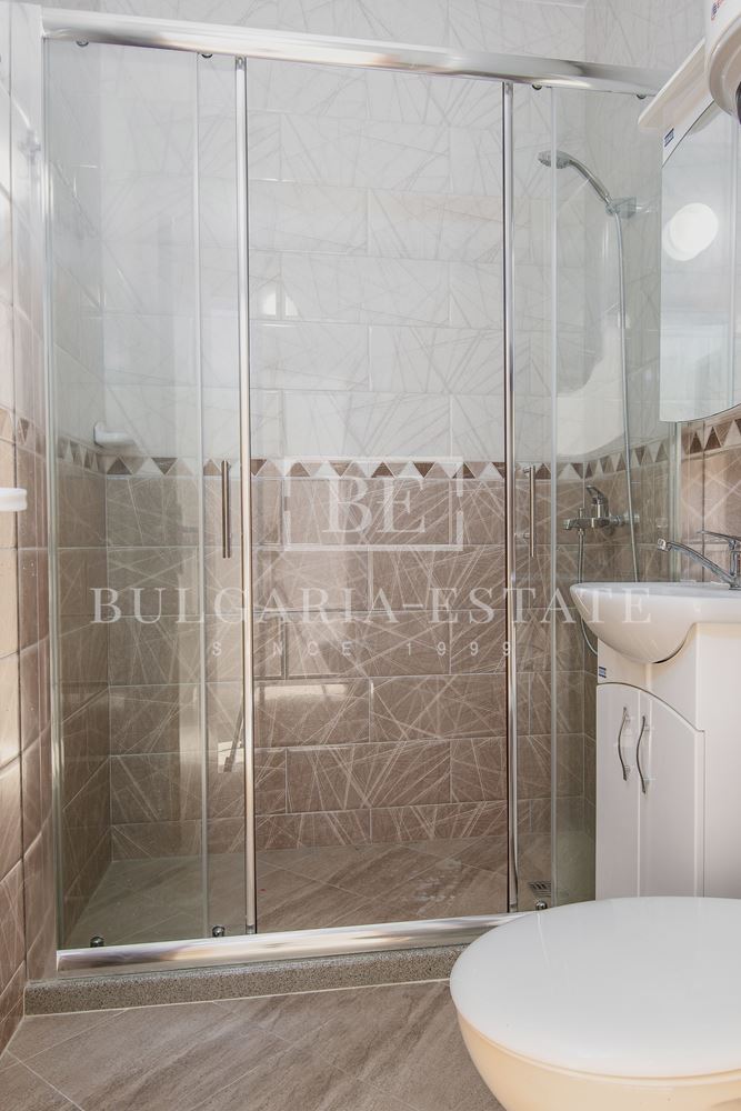 Трехкомнатная квартира с видом на море - кв. Бриз + двойной гараж и парковочное место - 0