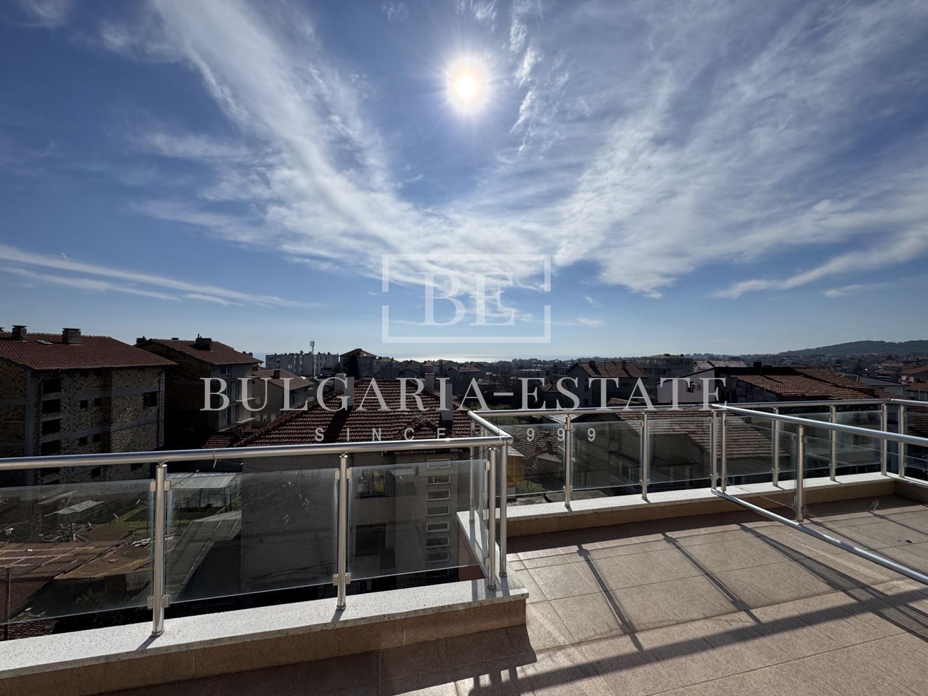 🌞 Луксозен южен пентхаус под наем – 120 кв.м, големи тераси, първи наематели – Виница, Варна - 0