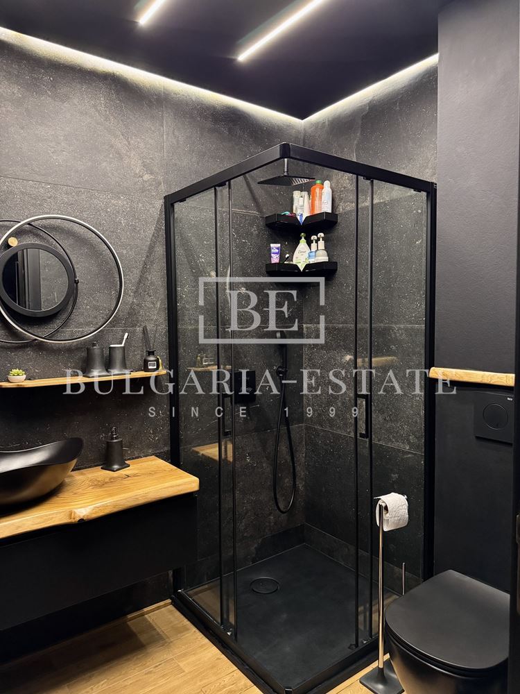 ЕКСКЛУЗИВНО! Луксозен двустаен апартамент, Св. Св. Константин и Елена - 0