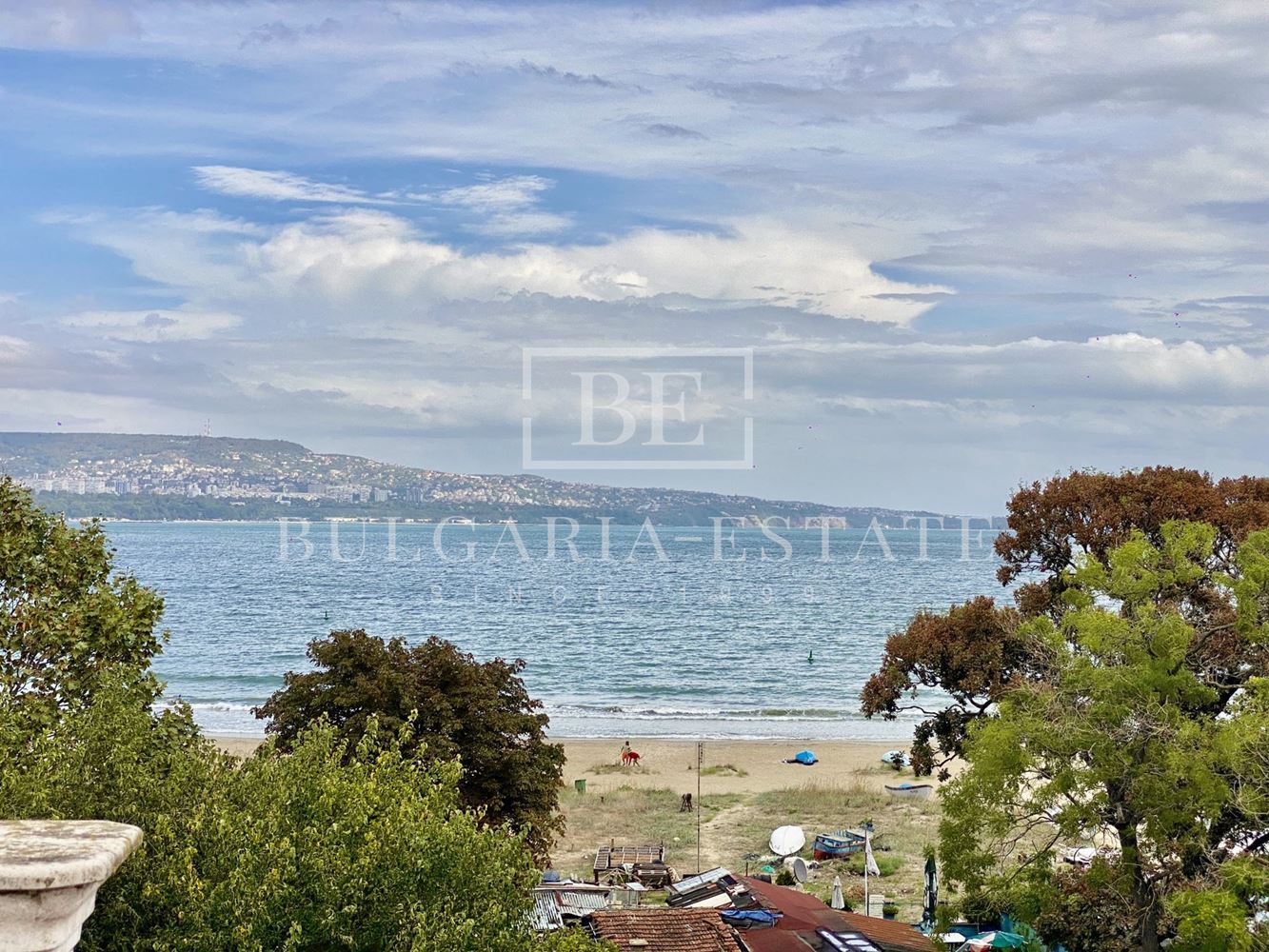 Varna South Bay - erstaunliche Ein-Zimmer-Wohnung mit Morks-Panorama, 126 sq.m. - 0