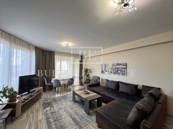 🏡 Стилно обзаведен тристаен апартамент с паркомясто в с. Езерово - 0