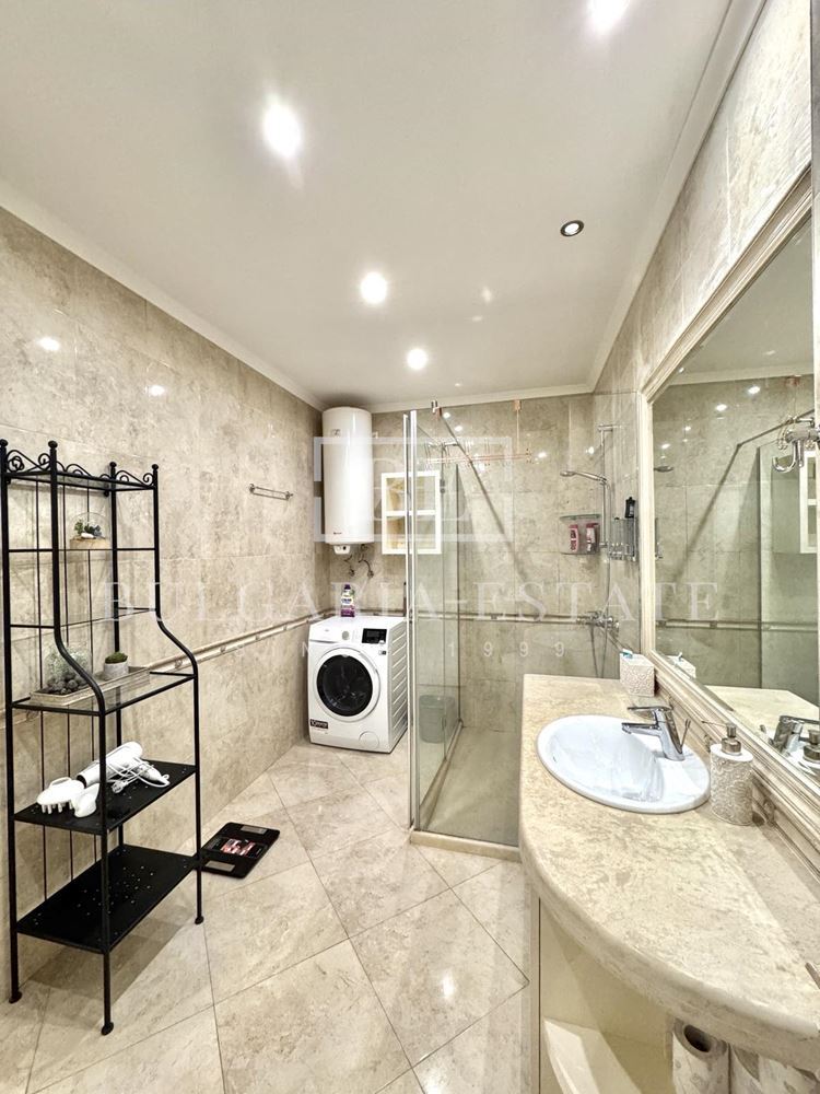 🏡 Луксозен тристаен апартамент в сърцето на Варна 🏡 - 0