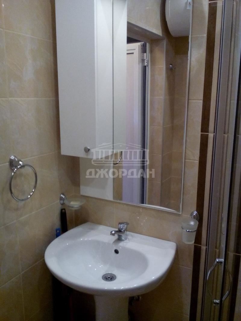 2-комнатная - кв. -Лаврентий - 0