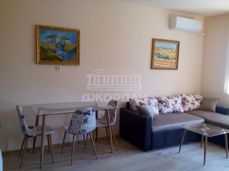 2-комнатная - кв. -Лаврентий - 0